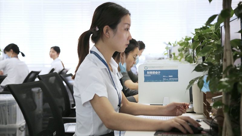 以下是一些在上海地区具有良好口碑和丰富经验的版权登记代理机构，供您参考：